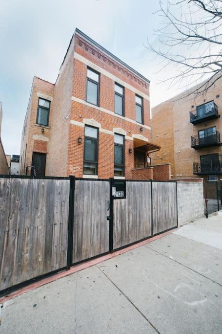 Chicago Mid-Century Gem Steps From United Center Villa Exterior foto